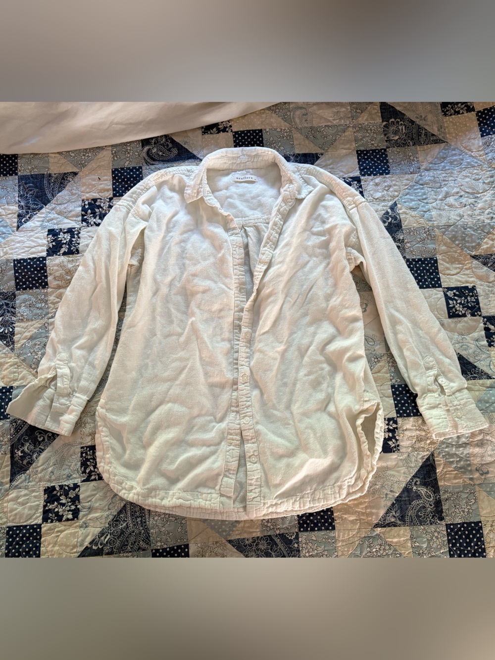 Women's Lightweight Button-Down Shirt Jacket - White